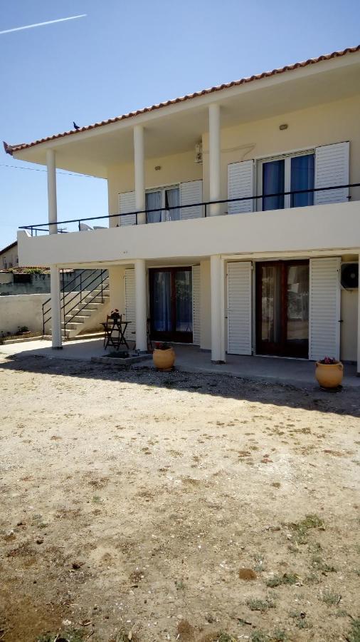 To Spiti Stin Aliki Apartment อาร์เตมีดา ภายนอก รูปภาพ
